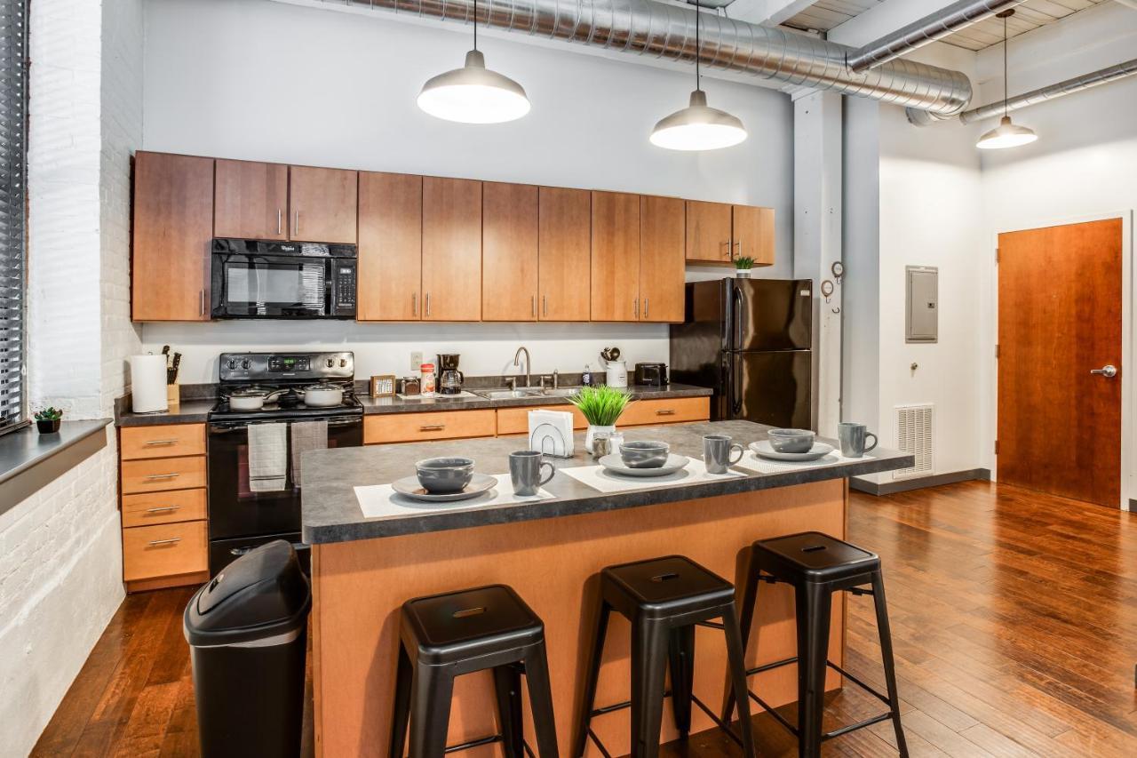 Ferienwohnung Ny Style Centric Loft With King Bed By Park Ave Rochester Exterior foto
