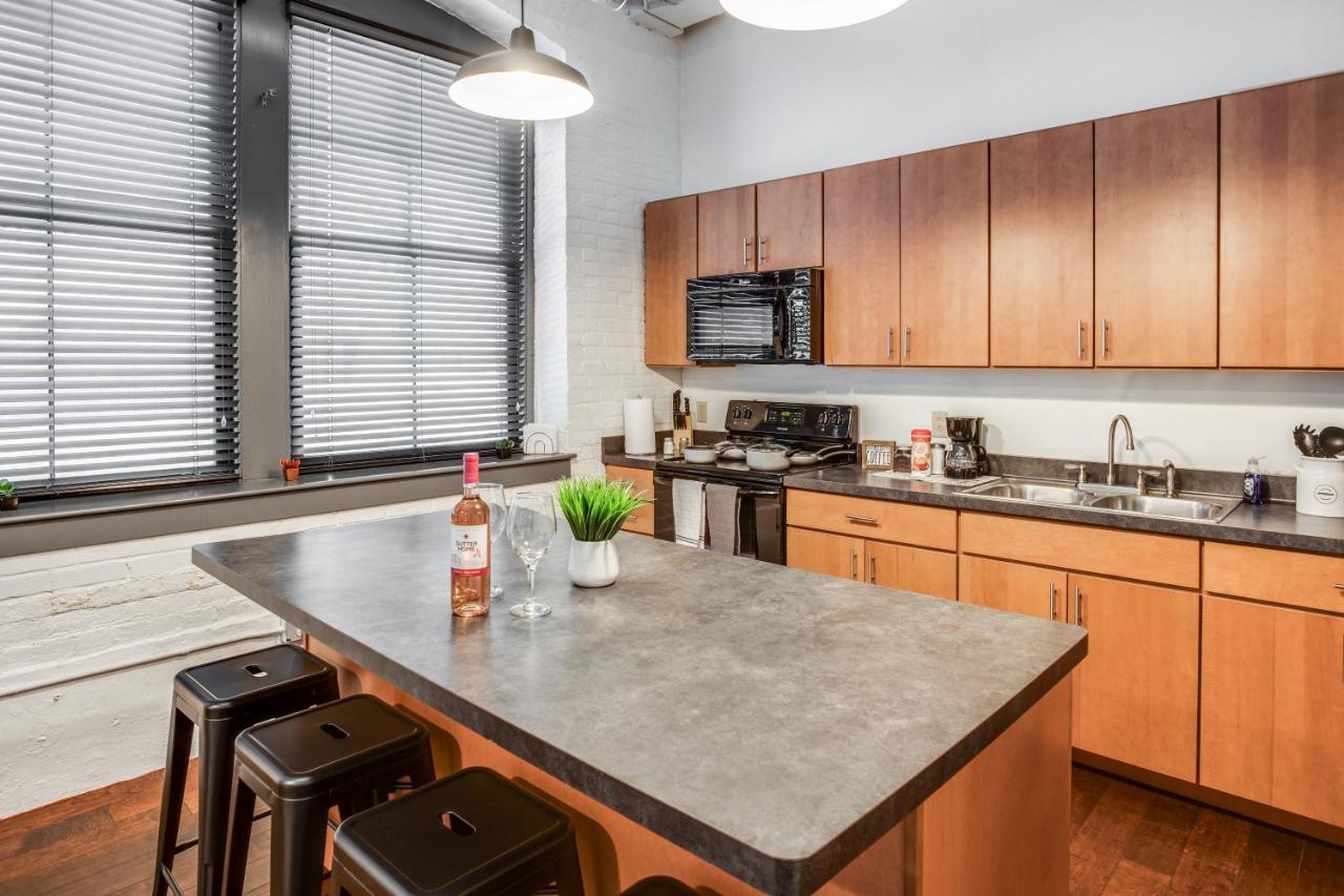 Ferienwohnung Ny Style Centric Loft With King Bed By Park Ave Rochester Exterior foto