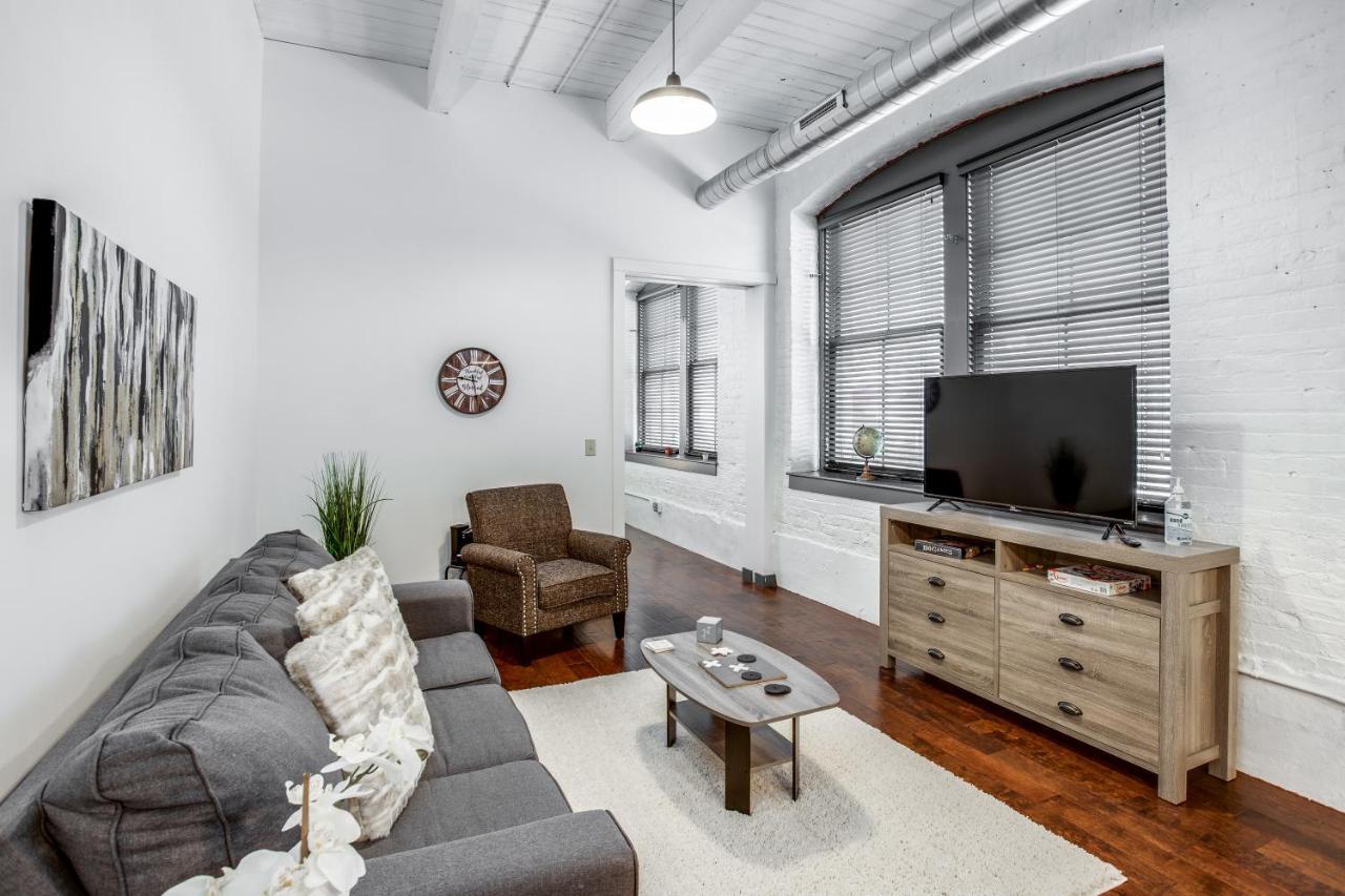 Ferienwohnung Ny Style Centric Loft With King Bed By Park Ave Rochester Exterior foto